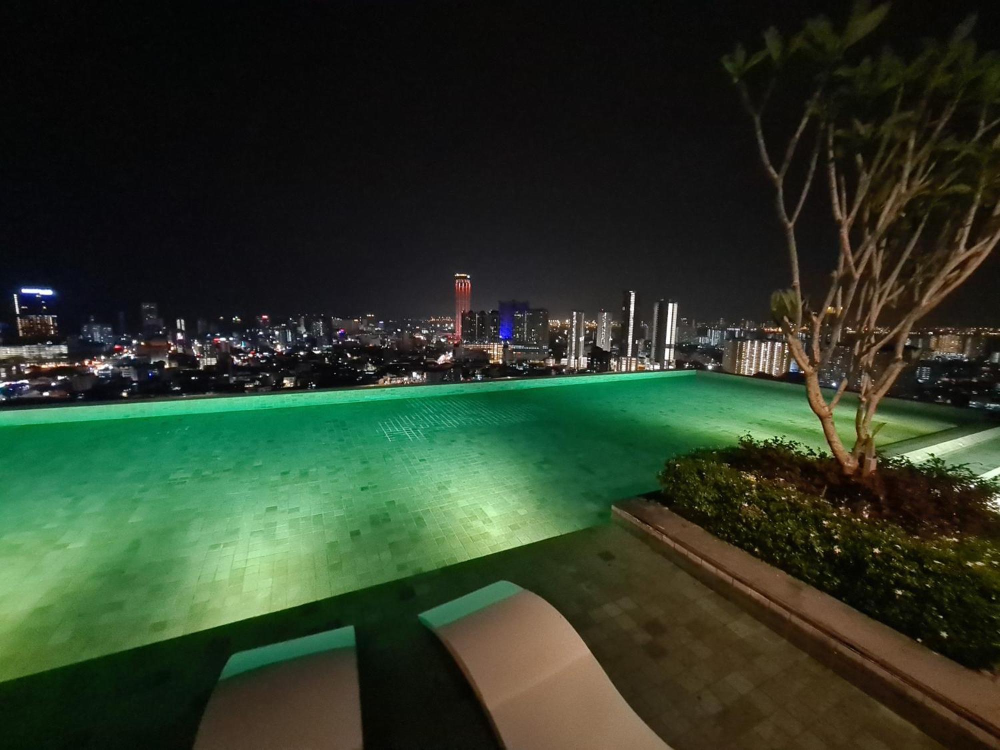 Beacon Executive Suite - Skypool Penang View George Town Exterior foto