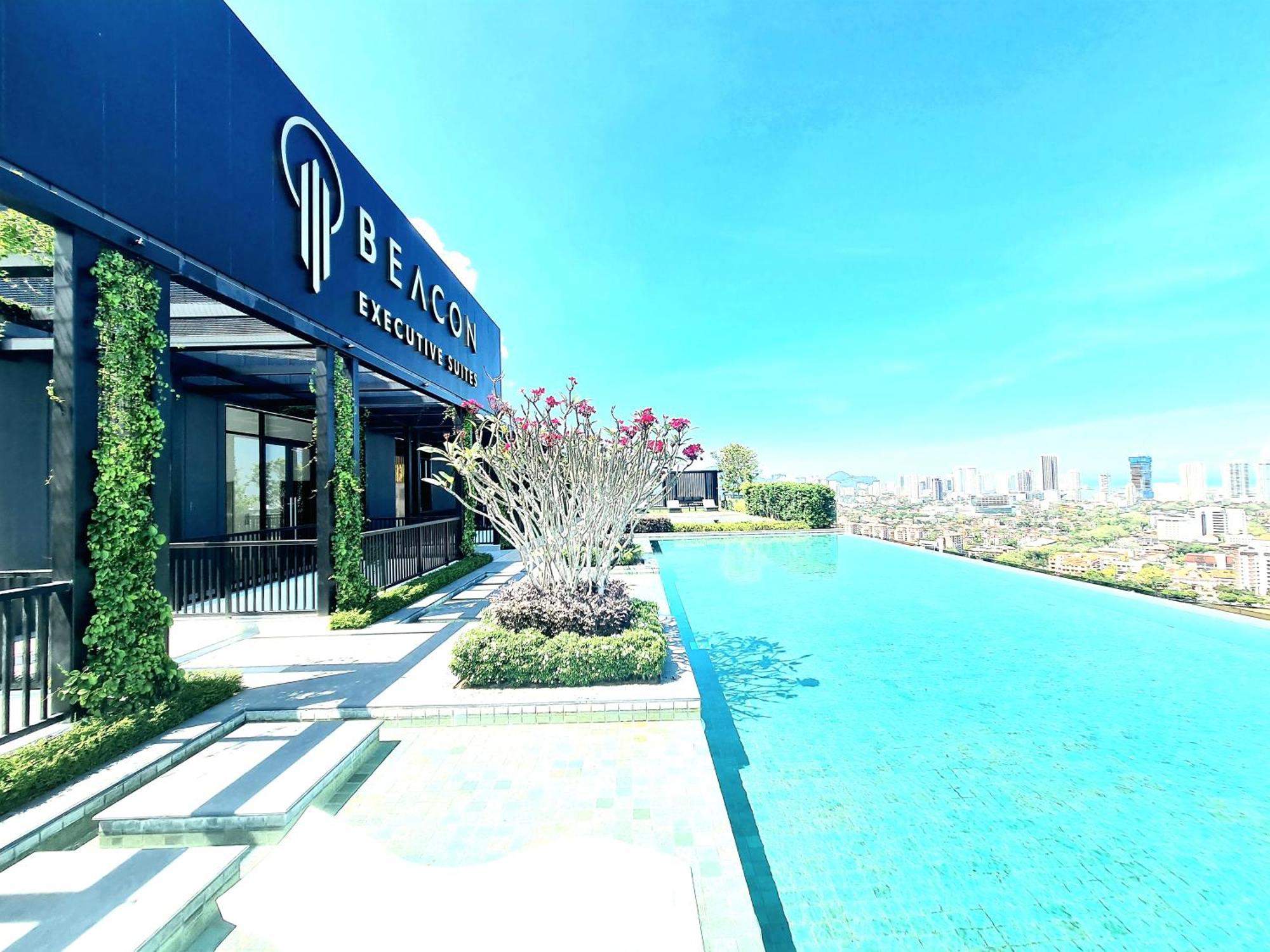 Beacon Executive Suite - Skypool Penang View George Town Exterior foto